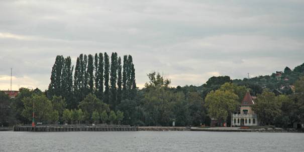 Révfülöp, Schiffsstation